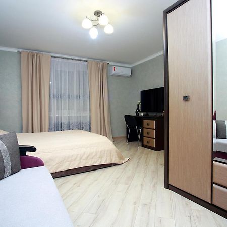 Apartament Vasilya Porika 48 Street Vinnitsya エクステリア 写真